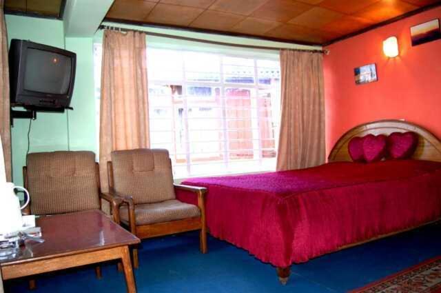 Hotel Broadway Darjeeling (West Bengal) Room photo