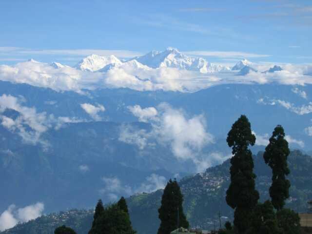 Hotel Broadway Darjeeling (West Bengal) Exterior photo